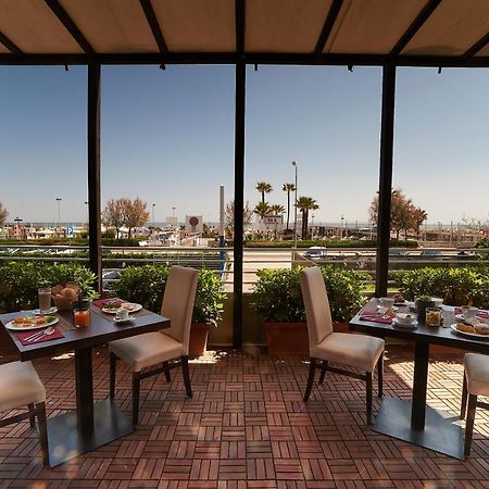 Alisei Palace Hotel Rimini Extérieur photo
