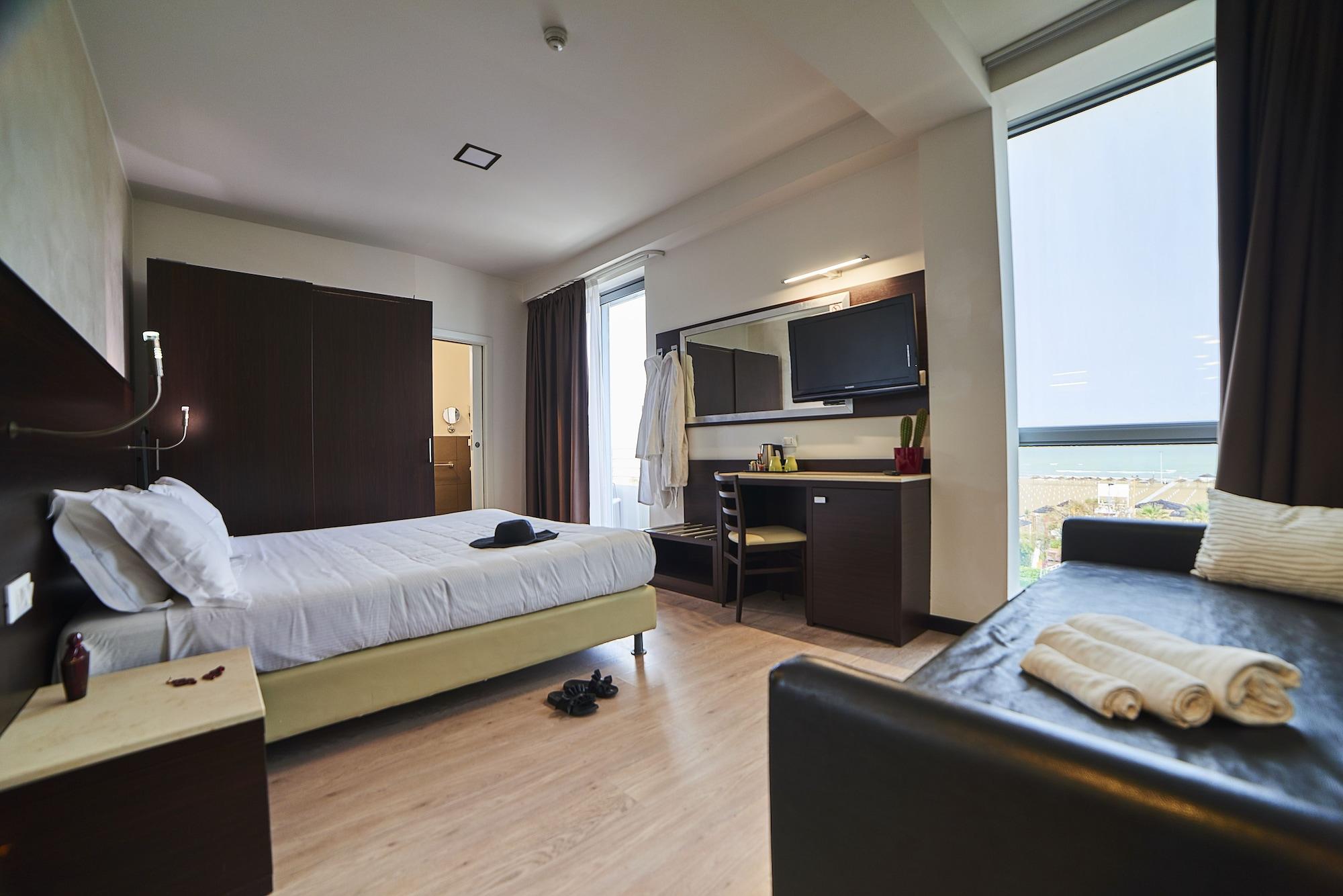 Alisei Palace Hotel Rimini Extérieur photo