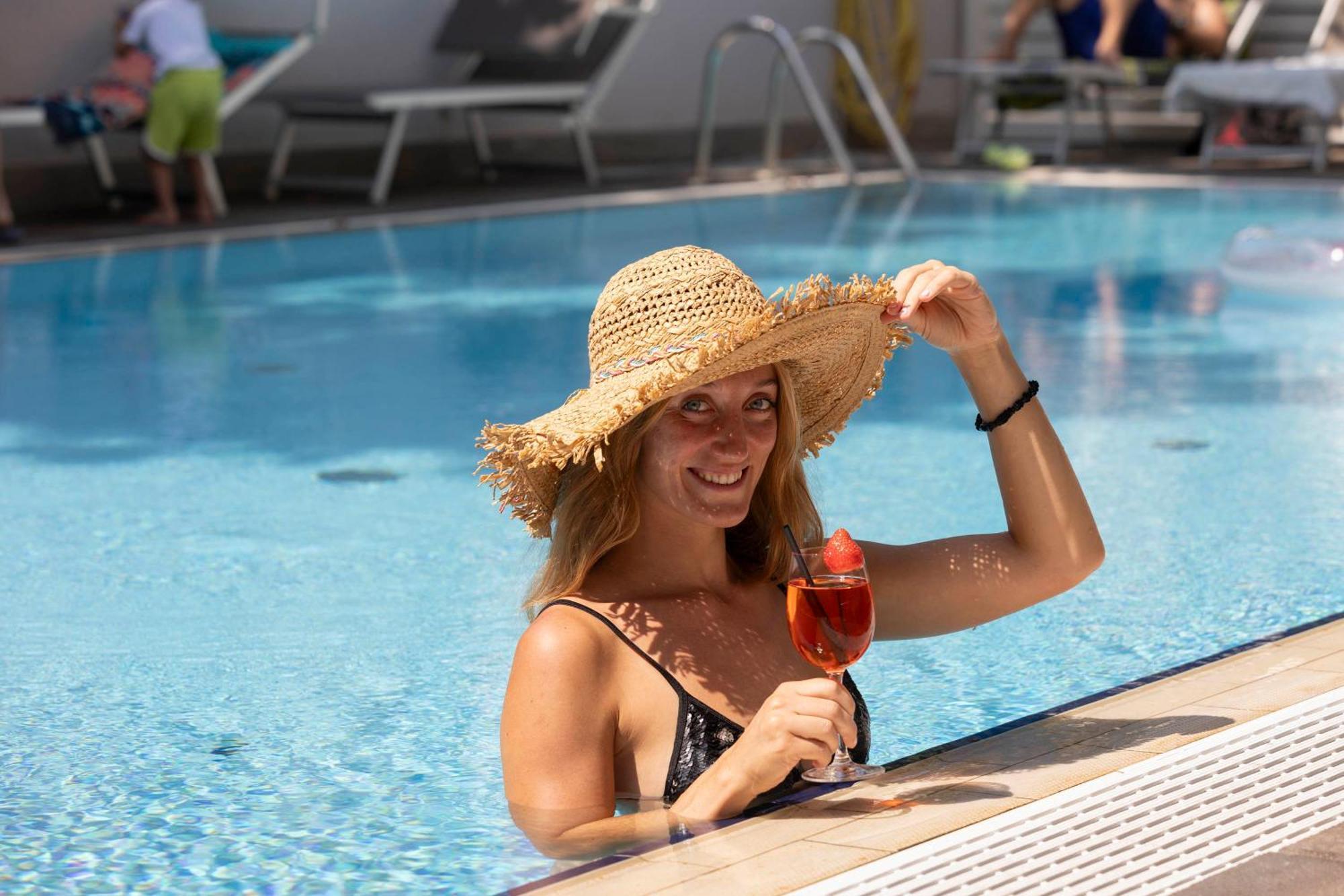 Alisei Palace Hotel Rimini Extérieur photo