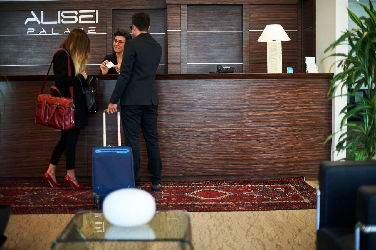 Alisei Palace Hotel Rimini Extérieur photo