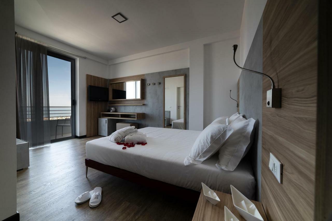 Alisei Palace Hotel Rimini Extérieur photo