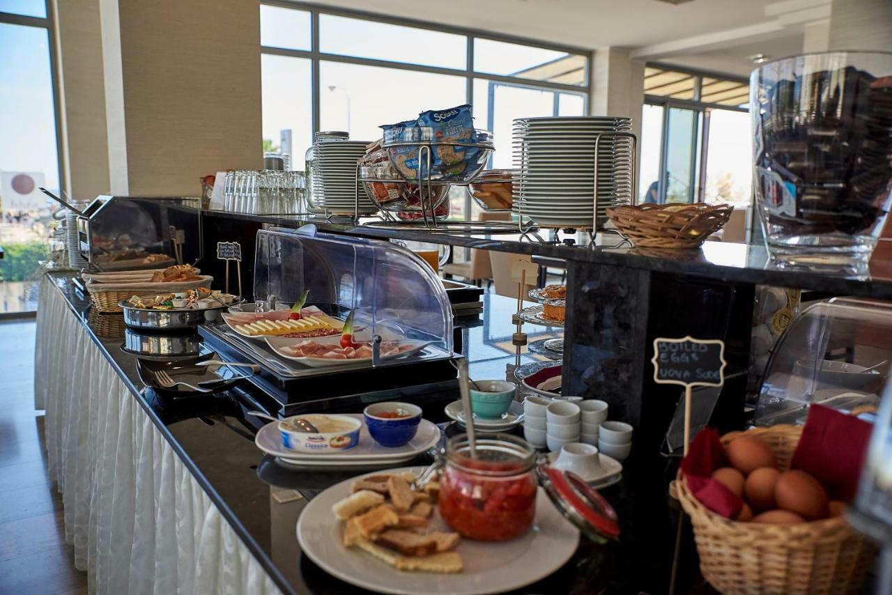 Alisei Palace Hotel Rimini Extérieur photo